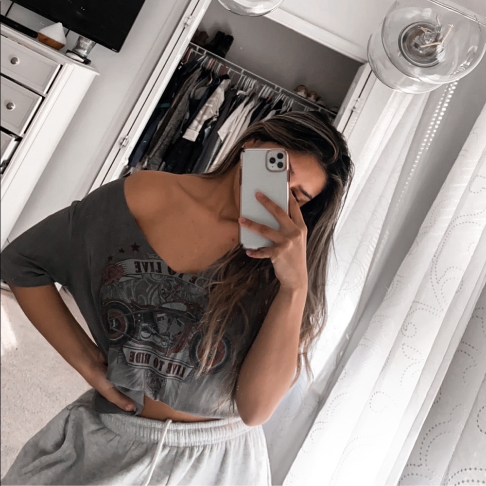 White faux top